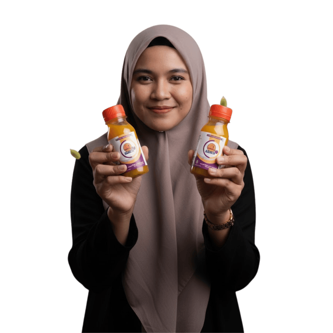 Tampilan desain dan perangkat mobile di atas meja kantor